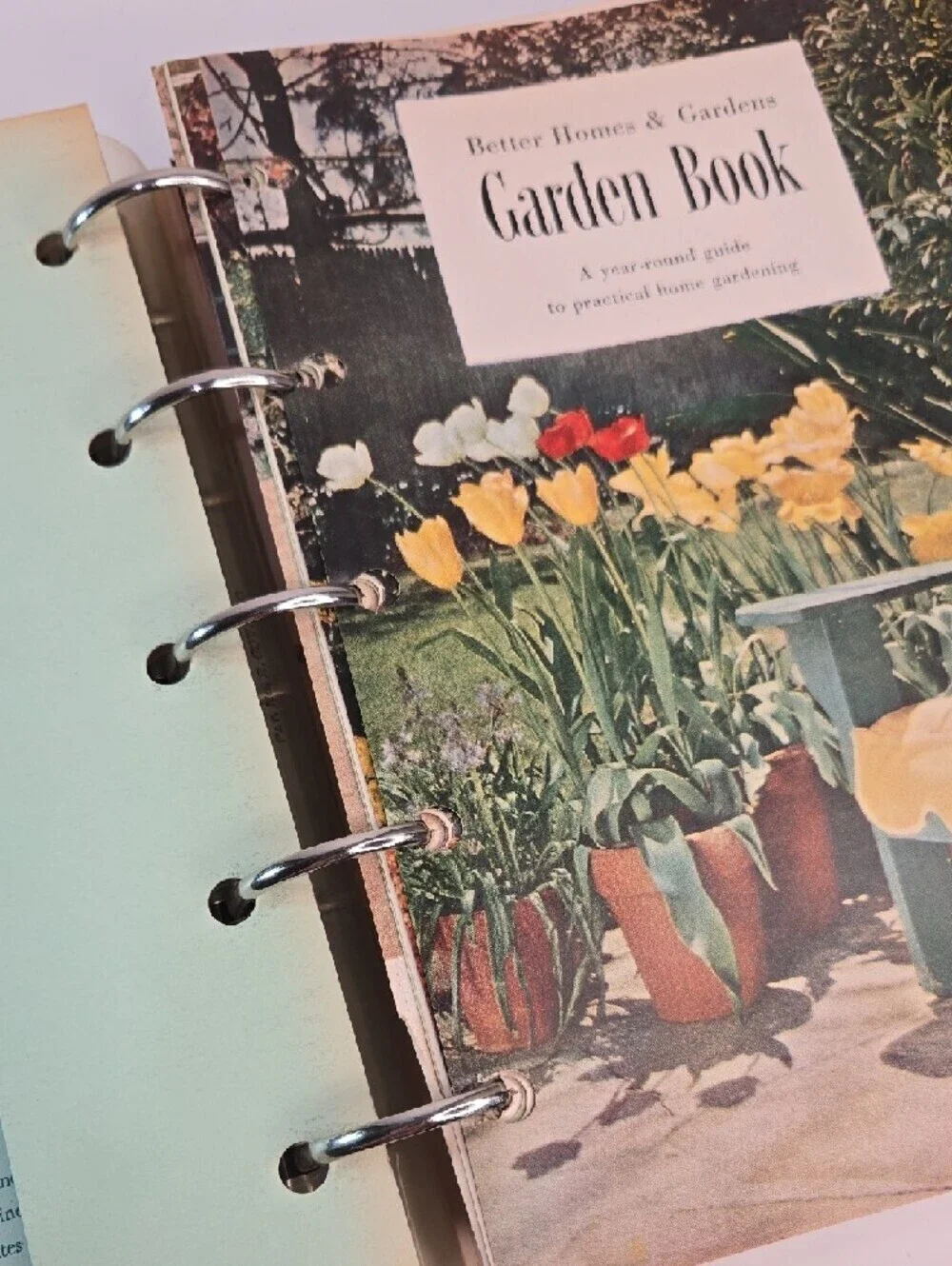 Vintage 1951 Better Homes & Gardens- Garden Book- 5 Ring Binder & Pamphlets